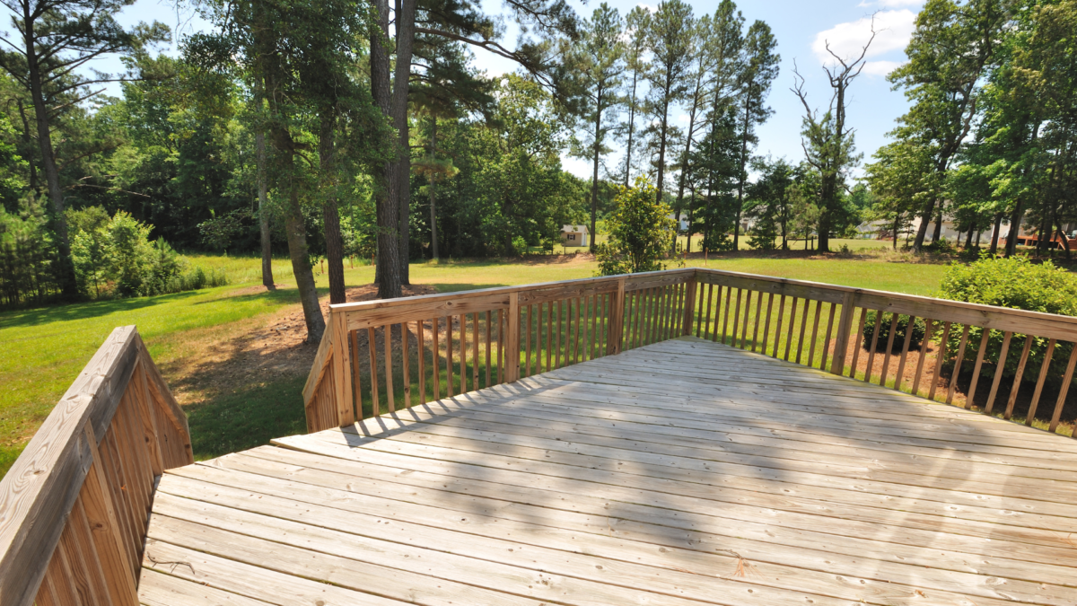 Decking Trends for the Modern Home From Minimalist to Luxury