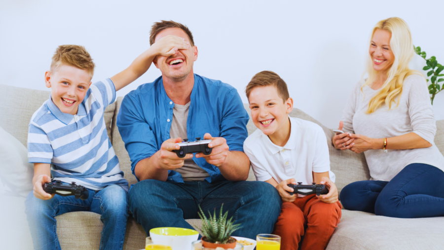 Best Family Games to Enjoy Together at Home